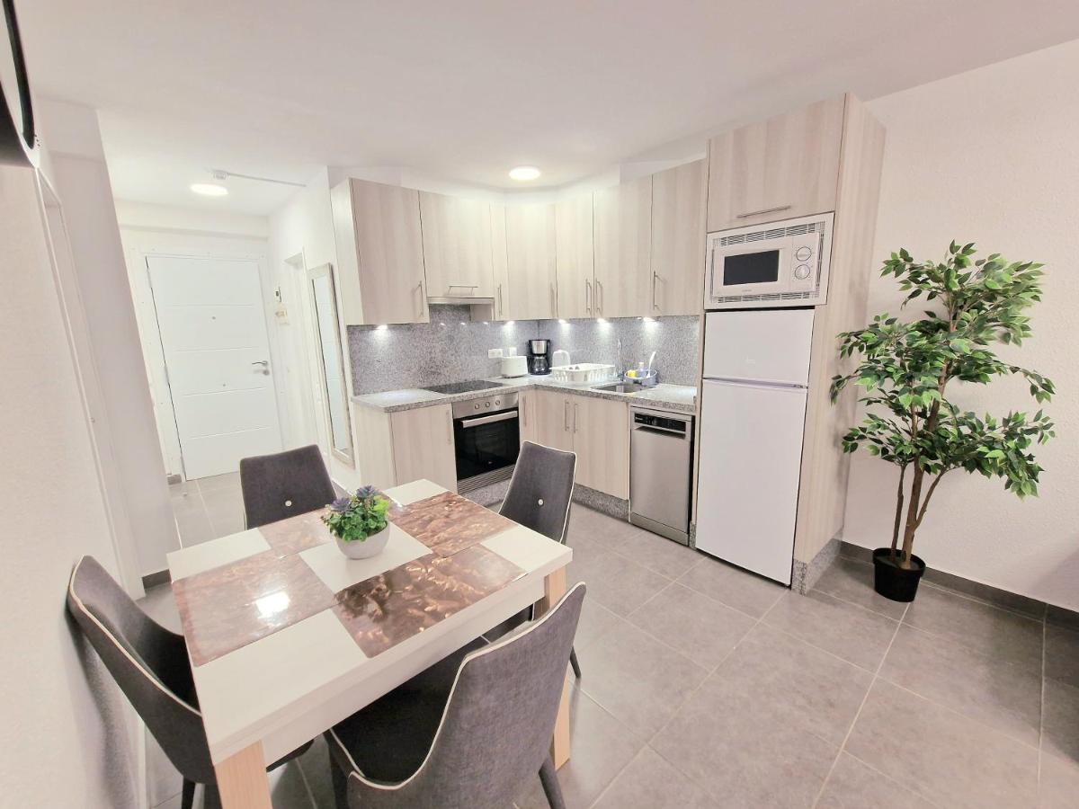 Rhea Calista Apartament Los Cristianos  Bagian luar foto